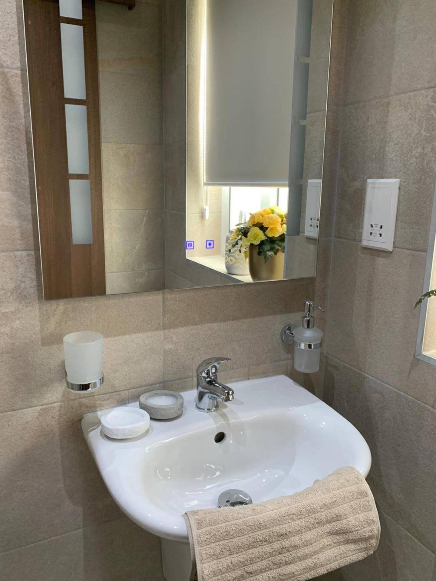 Ta'Lonza Luxury Near Goldenbay With Hot Tub App1 Apartment Mellieha Exterior photo